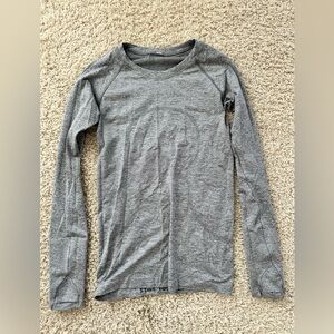 lululemon athletica Gray Long Sleeve Top